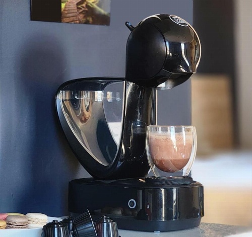 The Grand Hotel Launceston image 1