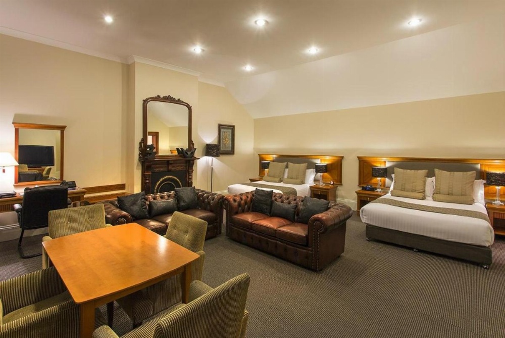 The Grand Hotel Launceston